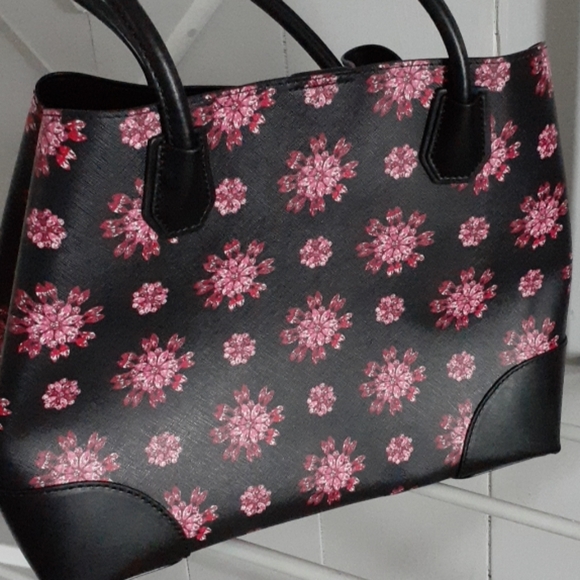 Michael kors bag - Picture 2 of 5